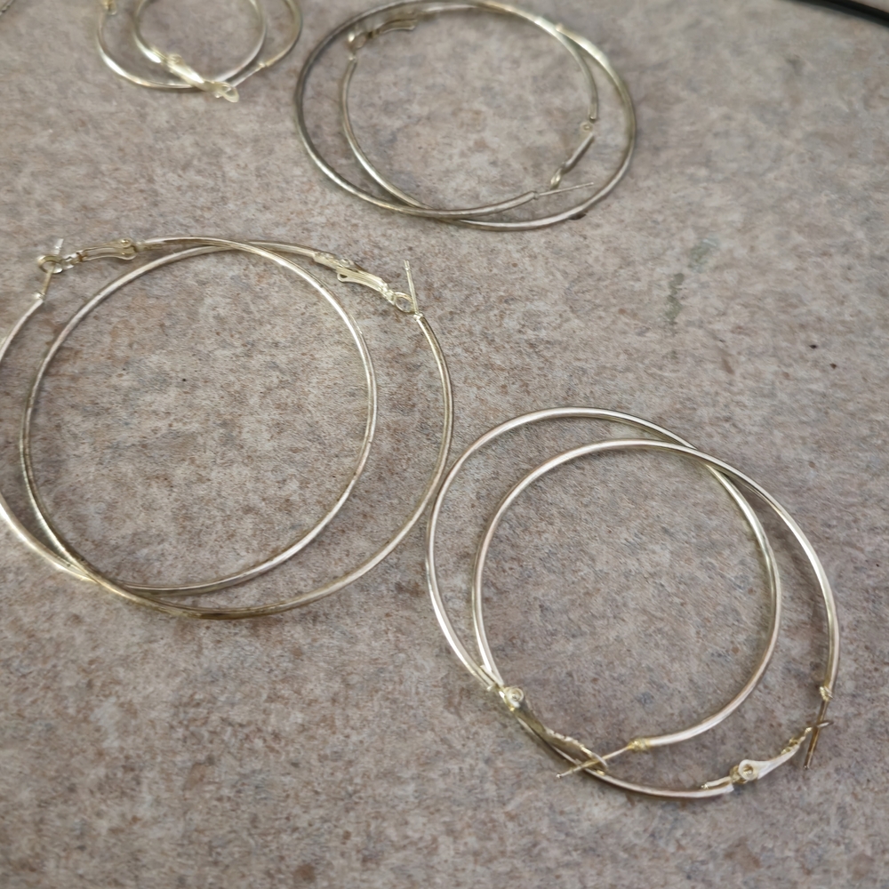Elegant Gold Hoop Earrings